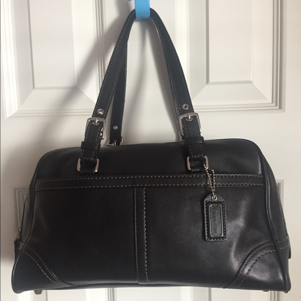 Black Leather Coach Hamptons Satchel Purse